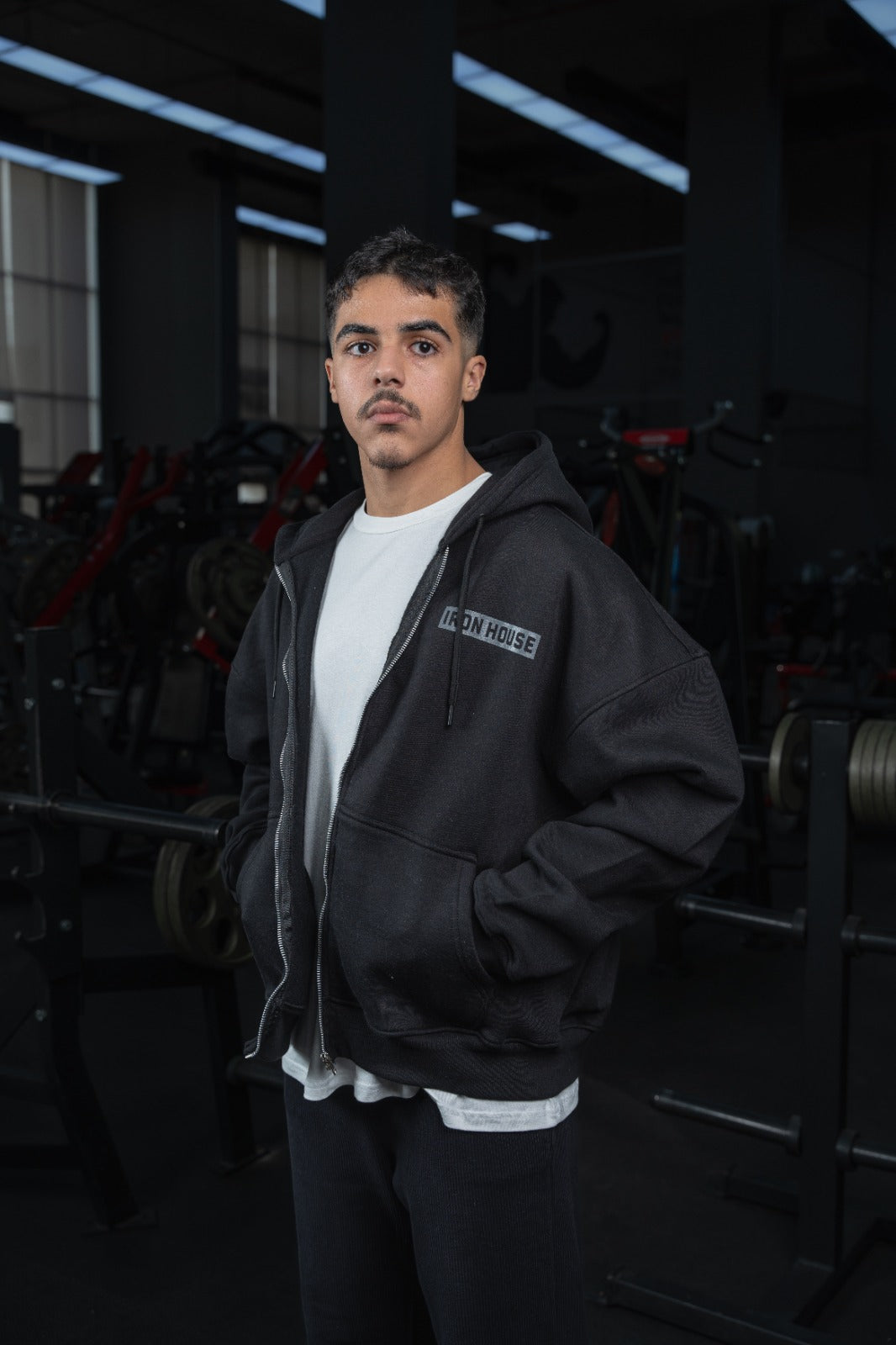 #031-MENS' HEAVYWEIGHT HOODIE JACKET COTTON FULL ZIPPER